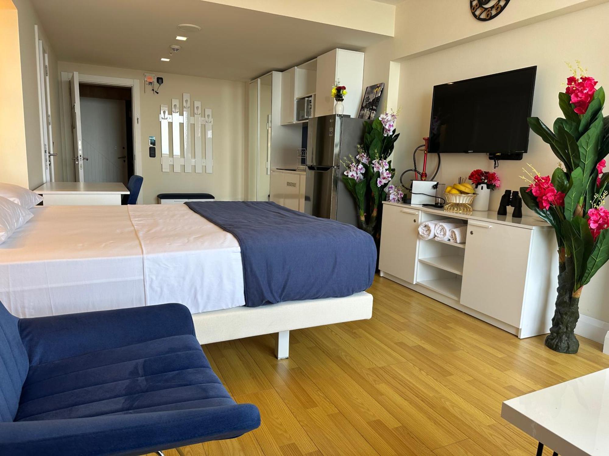 Orbi City Apartments On The Beach Батуми Екстериор снимка